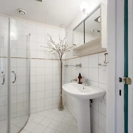 Js10 - 2br Views Apartman *